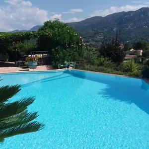 gite-mireille.fr-provencehotel.com/