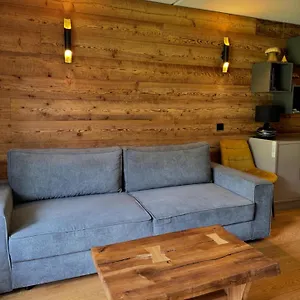 superbe-studio-au-pied-des-pistes.hotels-rhonealpes.com/